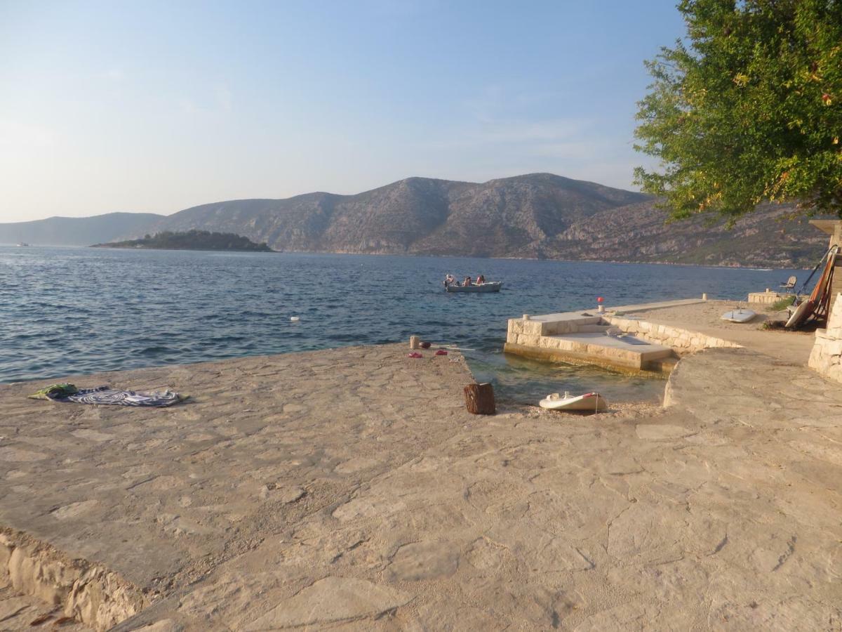 I&J Relaxing Beach Apartments Рачишче Экстерьер фото