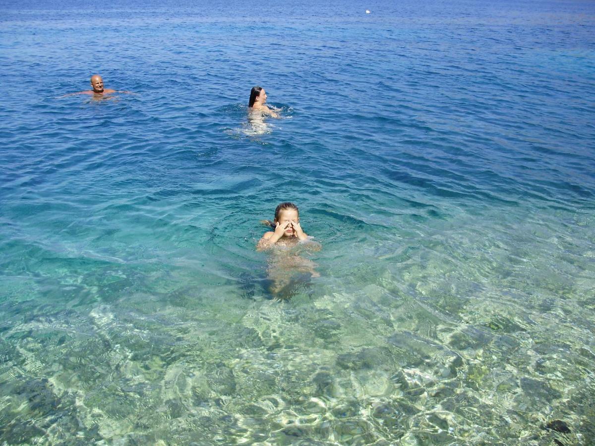 I&J Relaxing Beach Apartments Рачишче Экстерьер фото